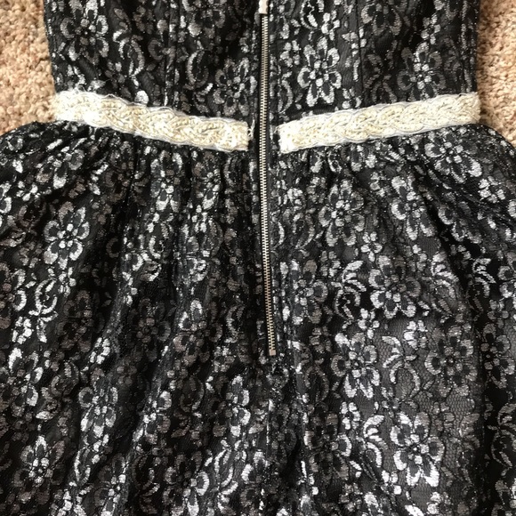 ModCloth Dress - Picture 2 of 4